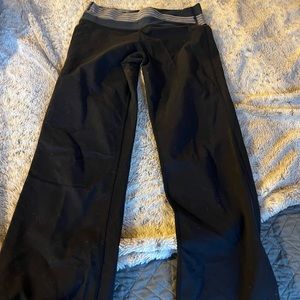 Lululemon yoga pants